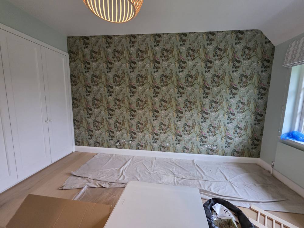 Wallpaper hung by Magic Finish